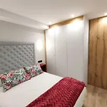 Centro Santa Clara Piso De Lujo * اوفيدو