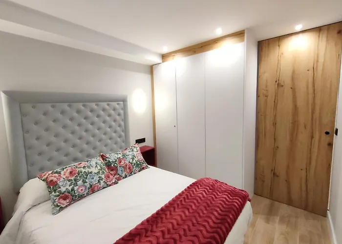 Centro Santa Clara Piso De Lujo * Овьедо